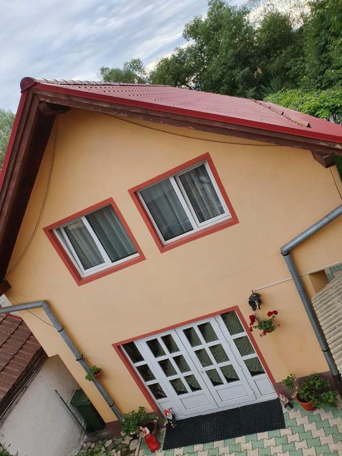Casa Lucky Rasnov Exterior foto